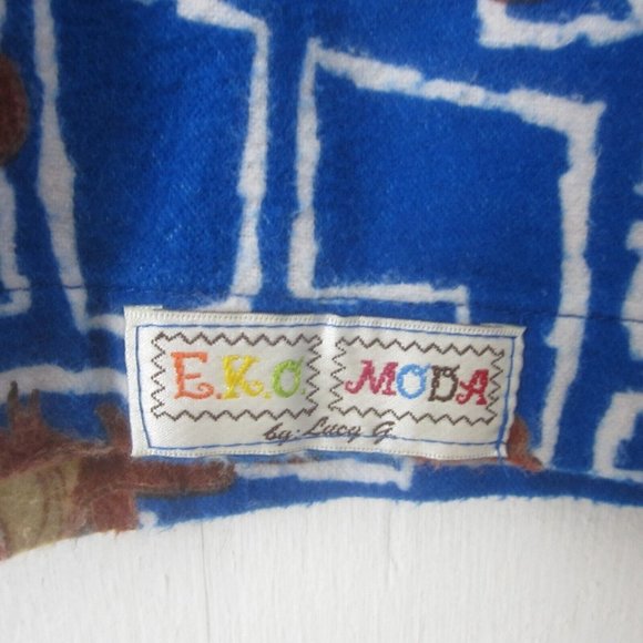 EKO MODA Medical Scrub Shirt women Tasmanian Devil flannel L Warner Vintage - Picture 4 of 9